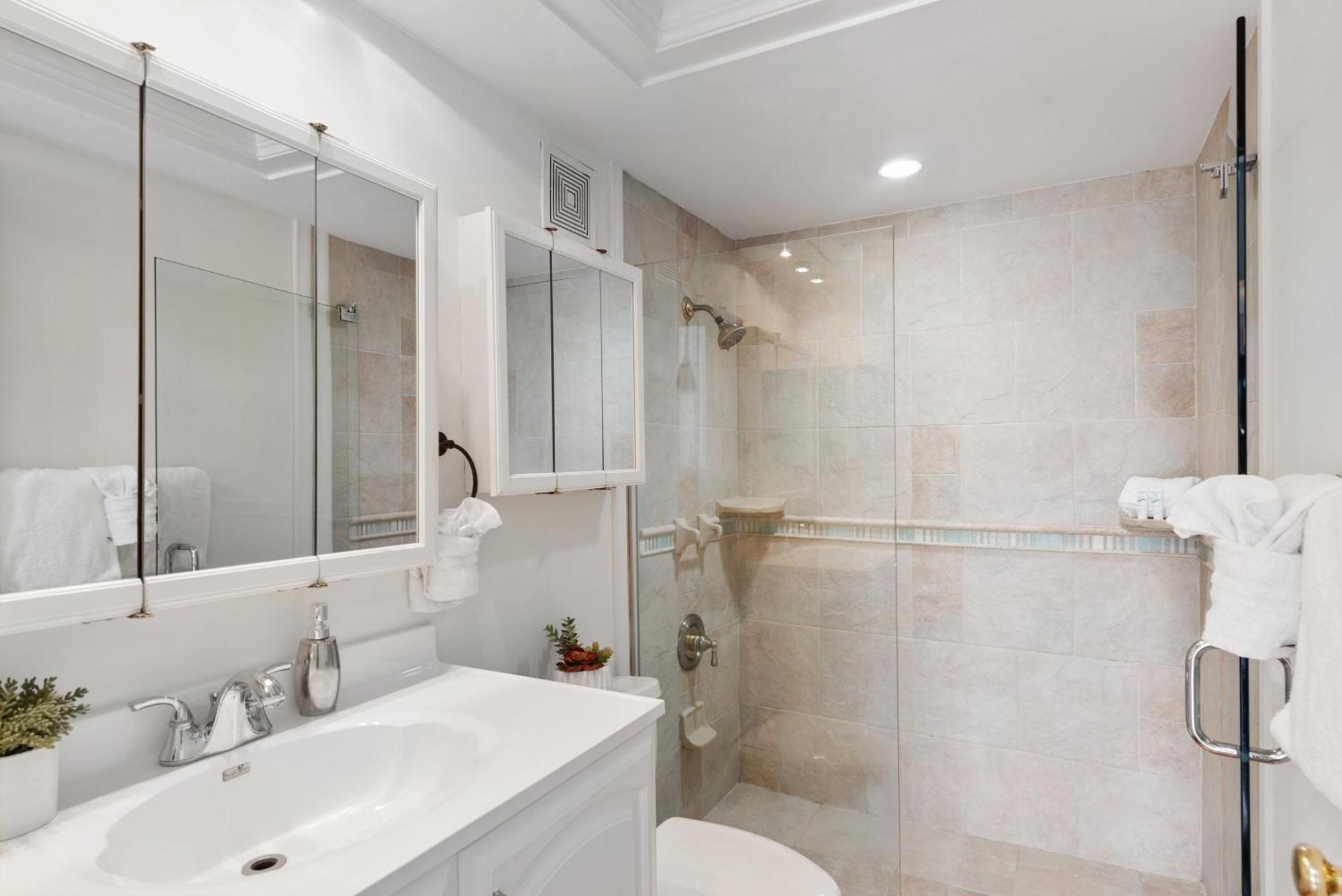Beach Bungalow 1 By Sun Palace Vacations Fort Myers Beach Bagian luar foto