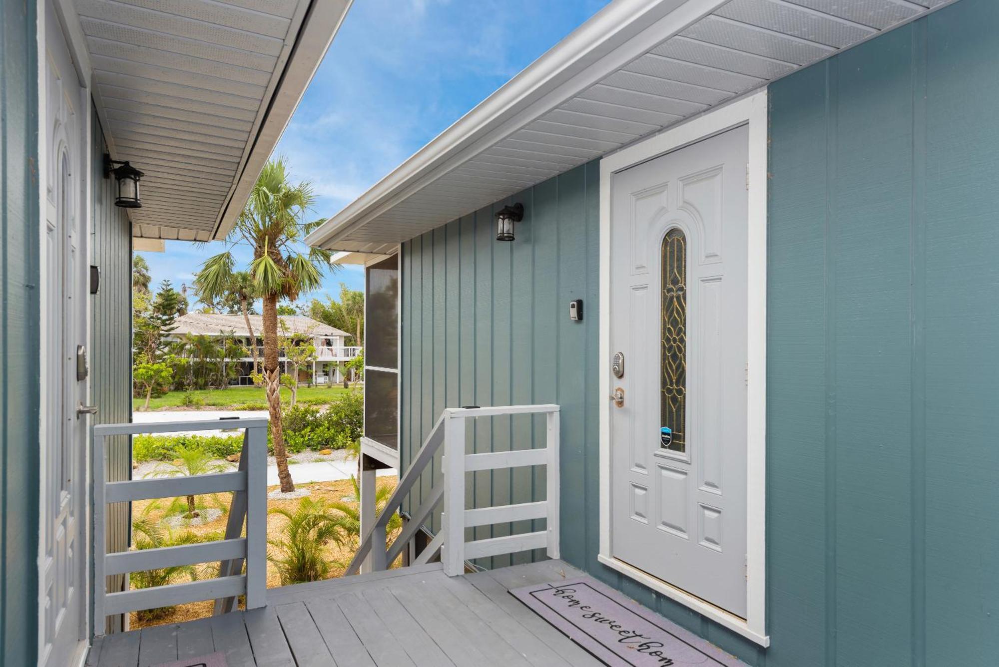 Beach Bungalow 1 By Sun Palace Vacations Fort Myers Beach Bagian luar foto